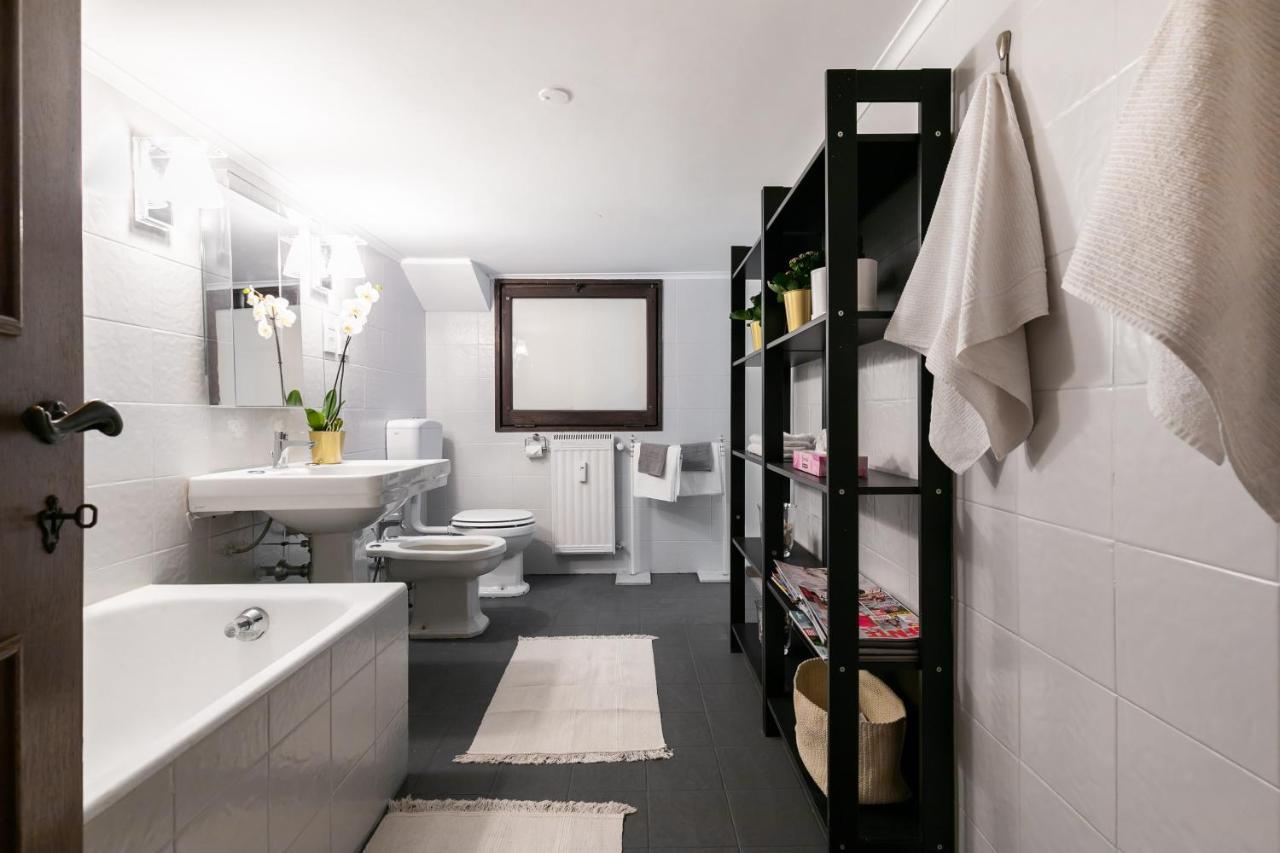 Apartament Rotonda 23 - Loft In Pantheon Rzym Zewnętrze zdjęcie